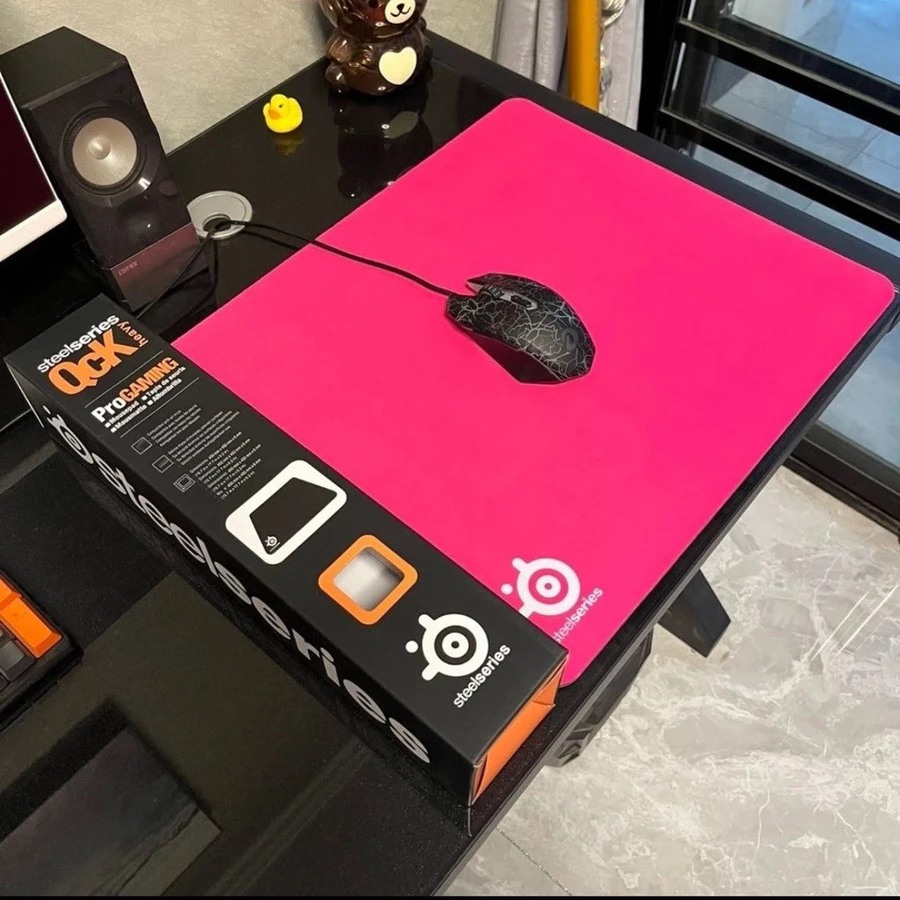 แผ่นรองเมาส์สําหรับเล่นเกม Sairuiping เปลี่ยน qck หนาแผ่นรองเมาส์หนาพิเศษสําหรับเล่นเกมลื่น CSGO กินไก่ cf เกมการเล่นเกมแผ่นรองเมาส์ สีชมพู