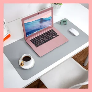 Mouse Pad แผ่นรองเมาส์สีพื้น/ สีเทาอ่อน แผ่นรองเมาส์ขนาดใหญ่ หนัง PU มีหลายขนาด แผ่นรองกันน้ำ 21 * 25.5 CM.