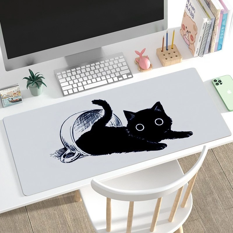 แผ่นรองเมาส์ / Desk Mat แผ่นใหญ่ Gaming Mousepad รูปแมวดำน่ารัก